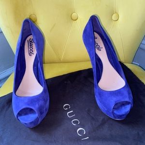 Gucci suede peep toe  gorgeous purple platforms